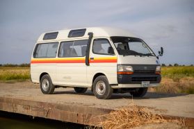 1994 TOYOTA HIACE VAN 3L DX