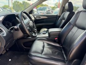 2019 NISSAN PATHFINDER SUV V6, 3.5 LITER PLATINUM SPORT UTILITY 4D