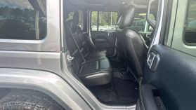 2018 Jeep Wrangler Unlimited - Image 16