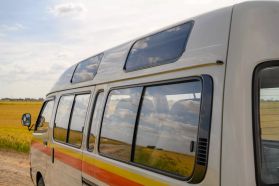 1994 TOYOTA HIACE VAN 3L DX