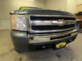 2010 CHEVROLET SILVERADO 1500 CREW CAB PICKUP V8, FLEX FUEL, 5.3 LITER LT PICKUP 4D 5 3/4 FT