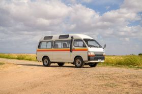 1994 TOYOTA HIACE VAN 3L DX