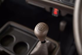 1994 TOYOTA HIACE VAN 3L DX