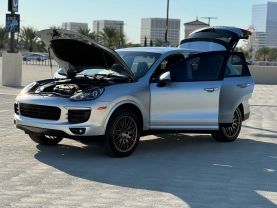 2017 PORSCHE CAYENNE SUV V6, 3.6 LITER PLATINUM EDITION SPORT UTILITY 4D