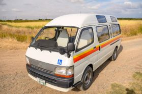1994 TOYOTA HIACE VAN 3L DX