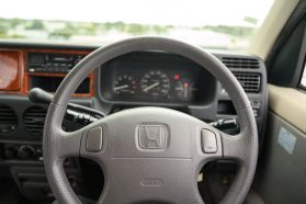 1999 HONDA STEPWGN VAN B20B BASE
