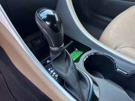 Used 2013 HYUNDAI SONATA SEDAN 4-CYL, HYBRID, 2.4 LITER HYBRID LIMITED SEDAN 4D - LA Auto Star located in Virginia Beach, VA