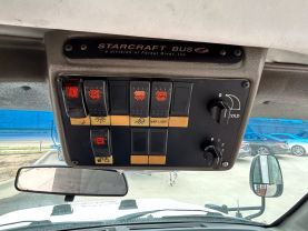 2009 FORD COMMERCIAL E450 CARGO - E450 CUBE VAN 12'