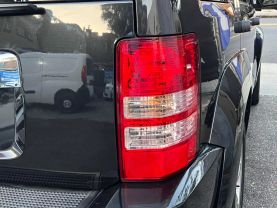 2012 JEEP LIBERTY SUV V6, 3.7 LITER LIMITED JET EDITION SPORT UTILITY 4D