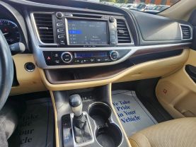 2016 TOYOTA HIGHLANDER