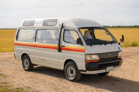 1994 TOYOTA HIACE VAN 3L DX