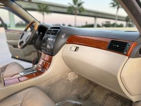 2004 LEXUS LS SEDAN V8, 4.3 LITER LS 430 SEDAN 4D