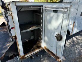 2012 FORD F550 SUPER DUTY REGULAR CAB & CHASSIS CAB_CHASSIS V8, TURBO DIESEL, 6.7 LITER 165" W.B. 2D