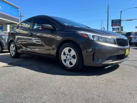 2018 KIA FORTE SEDAN 4-CYL, 2.0 LITER LX SEDAN 4D