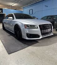 2017 AUDI A8