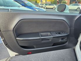 2013 DODGE CHALLENGER COUPE V6, 3.6 LITER SXT COUPE 2D