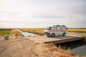 1994 TOYOTA HIACE VAN 3L DX