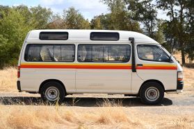 1994 TOYOTA HIACE VAN 3L DX
