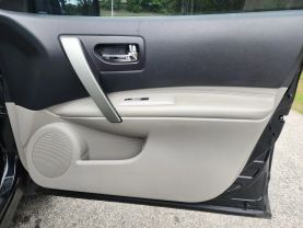 2010 NISSAN ROGUE