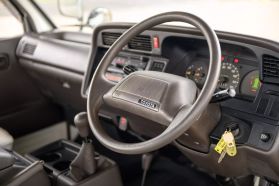 1994 TOYOTA HIACE VAN 3L DX