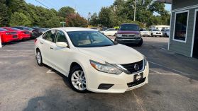 2016 Nissan Altima - Image 3