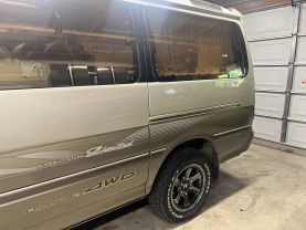 1998 TOYOTA HIACE VAN 1KZ-TE SUPER CUSTOM LIMITED