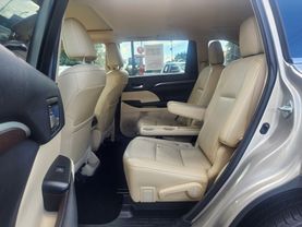 2016 TOYOTA HIGHLANDER