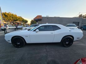 2013 DODGE CHALLENGER COUPE V6, 3.6 LITER SXT COUPE 2D
