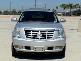 2011 CADILLAC ESCALADE SUV V8, FLEX FUEL, 6.2 LITER SPORT UTILITY 4D