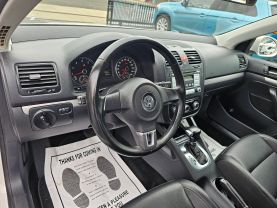 2010 VOLKSWAGEN JETTA SEDAN 5-CYL, PZEV, 2.5 LITER LIMITED EDITION SEDAN 4D