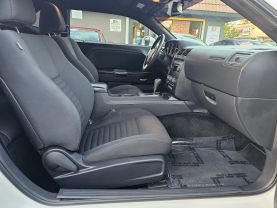 2013 DODGE CHALLENGER COUPE V6, 3.6 LITER SXT COUPE 2D