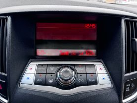 2011 NISSAN MAXIMA