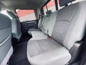 2019 RAM 1500 CLASSIC CREW CAB PICKUP V8, HEMI, 5.7 LITER BIG HORN PICKUP 4D 5 1/2 FT