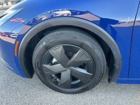 2023 TOYOTA PRIUS HATCHBACK 4-CYL, HYBRID, 2.0 LITER LE HATCHBACK 4D