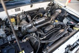 1998 TOYOTA HILUX SPORTS PICKUP TRUCK 2L-TE -