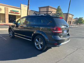 2017 Dodge Journey - Image 3