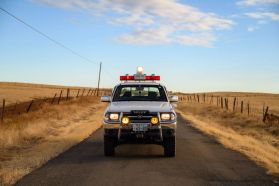 1998 TOYOTA HILUX SPORTS PICKUP TRUCK 2L-TE -