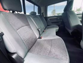 2019 RAM 1500 CLASSIC CREW CAB PICKUP V8, HEMI, 5.7 LITER BIG HORN PICKUP 4D 5 1/2 FT
