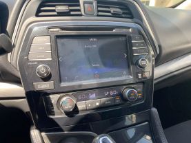 2017 NISSAN MAXIMA SEDAN BLACK AUTOMATIC - Auto Solutions of Greensboro LLC, NC, 36.05701, -79.84368