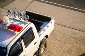 1998 TOYOTA HILUX SPORTS PICKUP TRUCK 2L-TE -