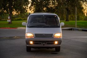 1996 TOYOTA HIACE VAN 1KZ-TE SUPER CUSTOM LIMITED