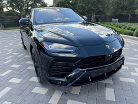 2019 LAMBORGHINI URUS SUV V8, TWIN TURBO, 4.0 LITER SPORT UTILITY 4D