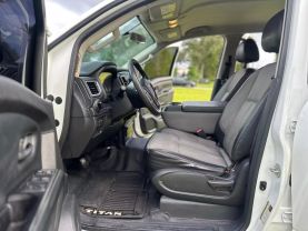 2017 NISSAN TITAN XD CREW CAB PICKUP V8, TURBO DIESEL, 5.0L S PICKUP 4D 6 1/2 FT