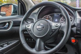 2018 Nissan Sentra - Image 12