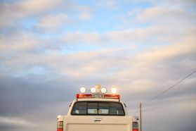 1998 TOYOTA HILUX SPORTS PICKUP TRUCK 2L-TE -