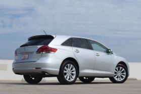 2014 TOYOTA VENZA WAGON 4-CYL, 2.7 LITER LE WAGON 4D