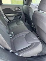 2016 Jeep Cherokee Latitude Sport Utility 4d - Image 16