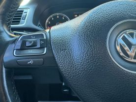 2013 VOLKSWAGEN PASSAT SEDAN 5-CYL, 2.5 LITER 2.5L SE SEDAN 4D