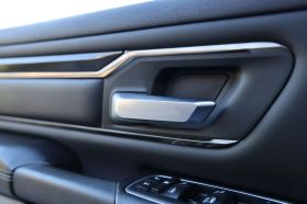 2019 RAM 1500 CREW CAB PICKUP V8, HEMI, 5.7 LITER REBEL PICKUP 4D 5 1/2 FT