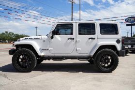 2017 JEEP WRANGLER UNLIMITED SUV V6, 3.6 LITER SMOKY MOUNTAIN SPORT UTILITY 4D